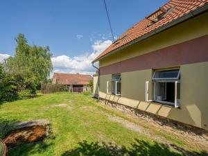 Prodej chalupy, Petrovice, 120 m2