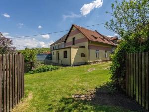 Prodej chalupy, Petrovice, 120 m2
