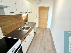 Pronájem bytu 1+kk, Kroměříž, 28 m2