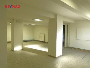 Pronájem obchodního prostoru, Praha - Čimice, Na průhonu, 150 m2