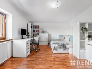 Prodej rodinného domu, Praha - Dolní Počernice, Jana Bílka, 301 m2