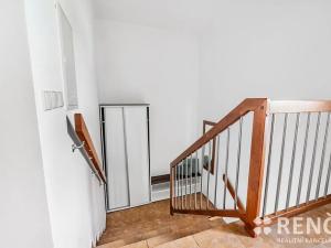 Prodej rodinného domu, Praha - Dolní Počernice, Jana Bílka, 301 m2
