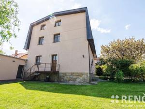 Prodej rodinného domu, Praha - Dolní Počernice, Jana Bílka, 301 m2