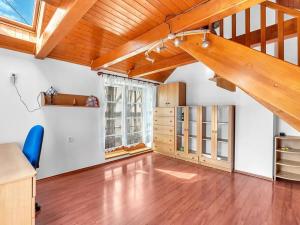 Prodej rodinného domu, Suchovršice, 355 m2