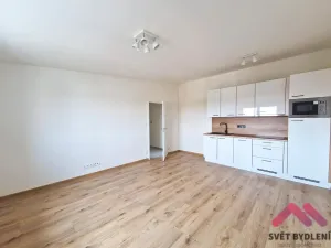 Pronájem bytu 2+kk, Praha - Kyje, Jamská, 43 m2