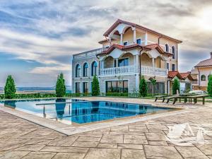Prodej rodinného domu, Sveti Vlas, Bulharsko, 350 m2