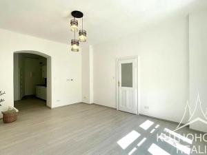 Pronájem bytu 2+1, Kutná Hora, Česká, 65 m2