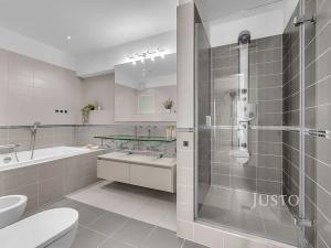 Prodej bytu 4+kk, Praha - Vršovice, Vršovická, 162 m2
