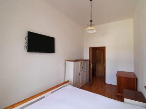 Pronájem bytu 2+1, Karlovy Vary, I. P. Pavlova, 54 m2