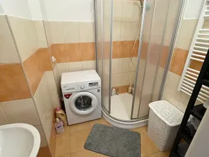 Pronájem bytu 2+kk, Praha - Smíchov, Radlická, 46 m2