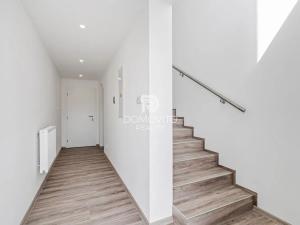 Pronájem bytu 2+kk, Bělá pod Bezdězem, Jarní, 125 m2