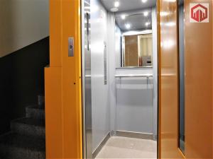 Prodej bytu 1+kk, Karlovy Vary, Charkovská, 26 m2