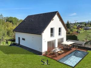 Prodej rodinného domu, Liberec, 220 m2