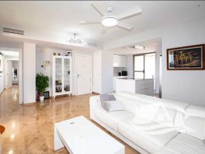 Prodej bytu 5+kk, Denia, Španělsko, 98 m2