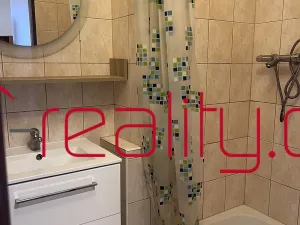 Pronájem bytu 2+1, Karlovy Vary, Kamenického, 65 m2