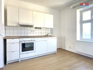 Pronájem bytu 2+1, Poděbrady, Hakenova, 45 m2