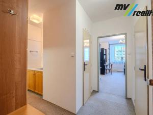 Prodej bytu 2+kk, Praha - Chodov, Zdiměřická, 38 m2
