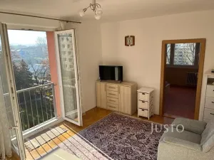 Prodej bytu 3+1, Písek, nábřeží 1. máje, 68 m2