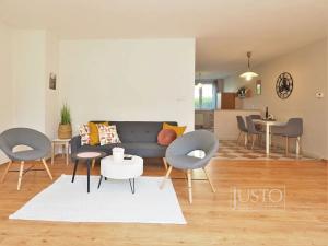 Prodej rodinného domu, Písek, Na Pakšovce, 284 m2