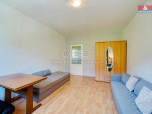 Prodej bytu 2+1, Plzeň - Skvrňany, Křimická, 60 m2