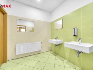 Prodej obchodního prostoru, Moravská Třebová - Předměstí, Strážnického, 637 m2