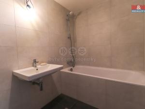 Pronájem bytu 2+kk, Praha, Nádražní, 65 m2