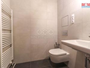 Pronájem bytu 2+kk, Praha, Nádražní, 65 m2