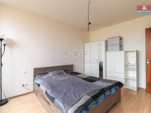 Pronájem bytu 2+kk, Praha, Nádražní, 65 m2