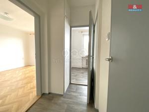 Pronájem bytu 1+1, Žďár nad Sázavou - Žďár nad Sázavou 4, Nerudova, 39 m2