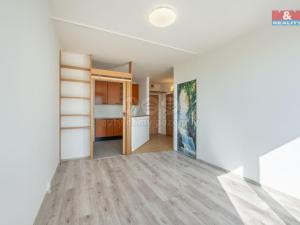 Prodej bytu 2+kk, Kladno - Kročehlavy, Holandská, 39 m2