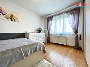Pronájem bytu 2+1, Praha - Vokovice, Africká, 52 m2