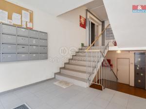 Prodej bytu 2+kk, Beroun - Beroun-Centrum, Na Klášteře, 42 m2
