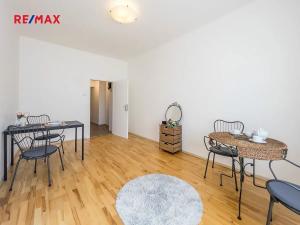 Prodej bytu 2+kk, Praha - Smíchov, Holečkova, 37 m2