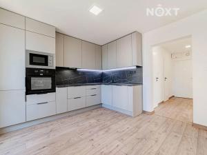 Prodej bytu 3+1, Ostrava, Gen. Píky, 66 m2