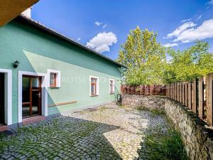 Prodej vícegeneračního domu, Senožaty, 182 m2