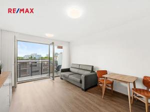 Pronájem bytu 1+kk, Praha - Háje, Výstavní, 32 m2