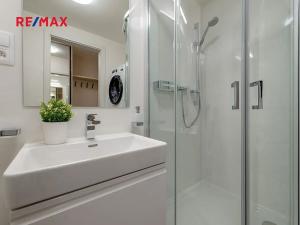 Pronájem bytu 1+kk, Praha - Háje, Výstavní, 32 m2