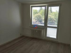 Pronájem bytu 2+1, Olomouc, Varšavské nám., 58 m2