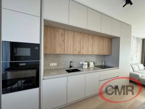 Pronájem bytu 4+kk, Praha - Bubeneč, Vítězné náměstí, 89 m2