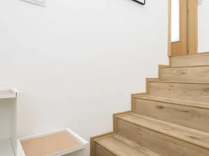 Pronájem bytu 2+kk, Praha - Libeň, Heydukova, 61 m2