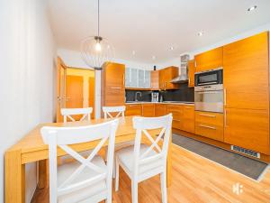 Prodej bytu 2+kk, Praha - Kbely, Herlíkovická, 52 m2