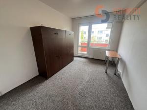 Pronájem bytu 3+1, Břeclav, Na Valtické, 68 m2