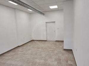 Prodej kanceláře, Hluboká nad Vltavou, Husova, 40 m2