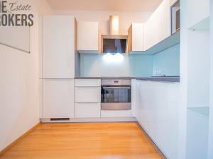 Pronájem bytu 2+kk, Praha - Troja, Hnězdenská, 39 m2