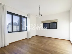 Pronájem vily, Praha - Hlubočepy, Pod Žvahovem, 540 m2