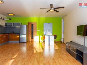 Pronájem bytu 2+kk, Hradec Králové - Třebeš, Labská louka, 58 m2