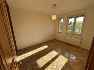 Pronájem bytu 2+kk, Praha - Liboc, Pod cihelnou, 61 m2