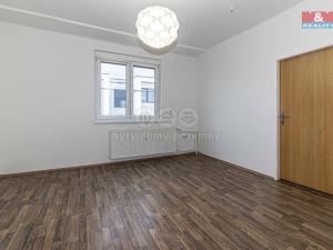 Prodej bytu 2+1, Praha - Strašnice, U trati, 48 m2