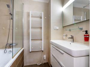 Prodej bytu 3+kk, Praha - Strašnice, Pod strání, 72 m2