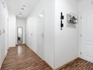 Prodej bytu 3+kk, Praha - Strašnice, Pod strání, 72 m2